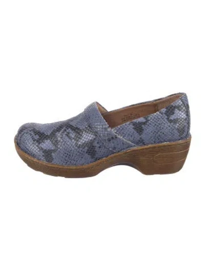 Pre-owned Born Embossed Leather Animal Print Loafers In Blue