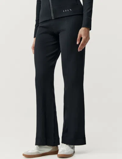 Born Fait Pants In Black