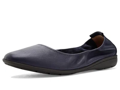 Born Felicity Women's Flat Shoes Navy (river): 9 M (b), Full Grain Leather