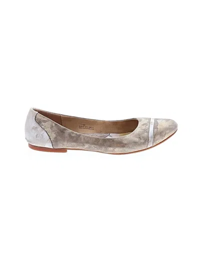 Pre-owned Born Flats In Silver