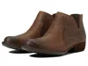 Born Kerri In Brown
