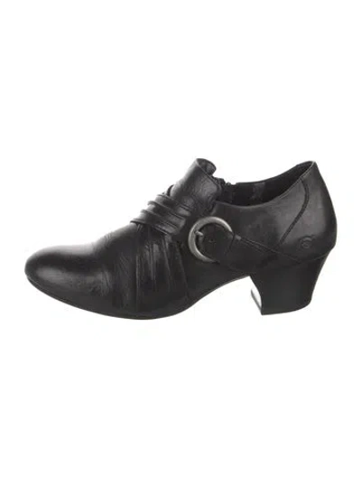 Pre-owned Born Leather Boots In Black