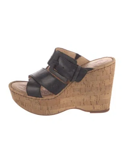 Pre-owned Born Leather Sandals In Black