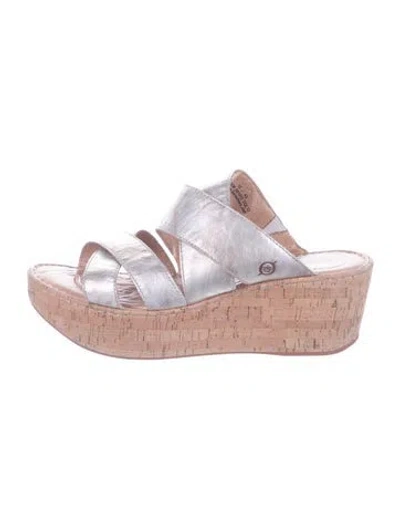 Pre-owned Born Leather Sandals In Black