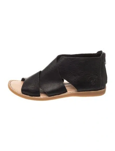 Pre-owned Born Leather Sandals In Black