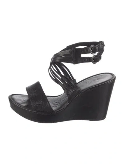 Pre-owned Born Leather Sandals In Black