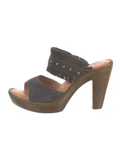 Pre-owned Born Leather Sandals In Grey
