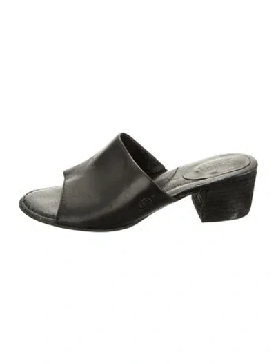 Pre-owned Born Leather Slides In Black