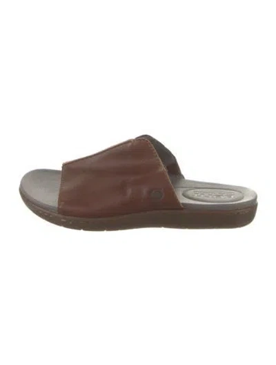 Pre-owned Born Leather Slides In Brown
