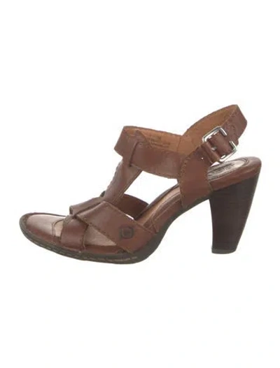 Pre-owned Born Leather T-strap Sandals In Brown