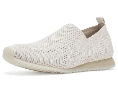 Born Newbury Slip-on In White