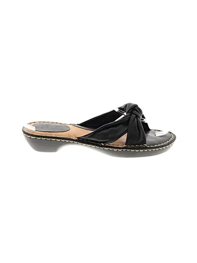 Pre-owned Born Sandals In Black
