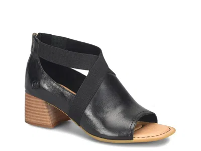 Born Searing Sandal In Black