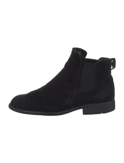 Pre-owned Born Suede Chelsea Boots In Black