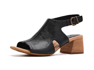 Born Swinton In Black