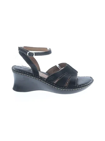 Pre-owned Born Wedges In Black