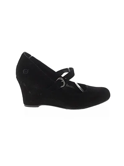 Pre-owned Born Wedges In Black