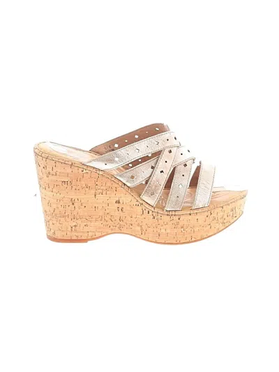 Pre-owned Born Wedges In Ivory