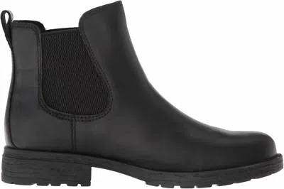 Born Women's Cove Boots In Black