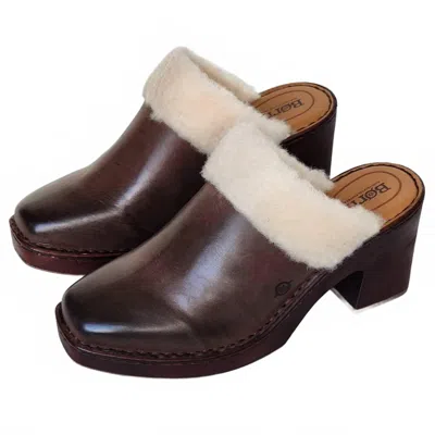 Born Women's Hope Clog In Chocolate In Burgundy