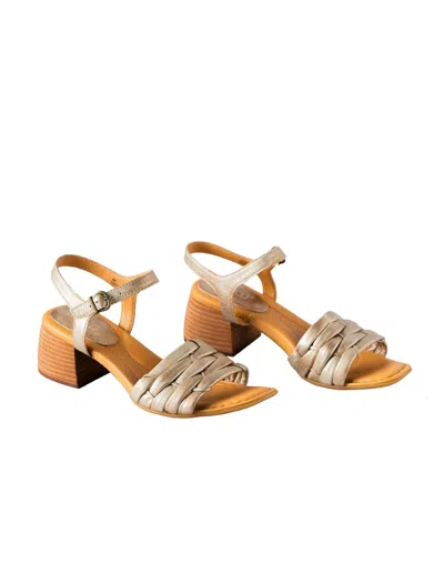Born Women Shonie Sandal In Light Gold