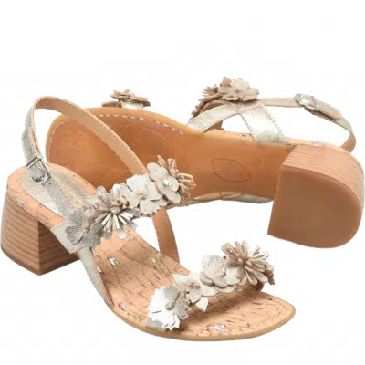 BORN WOMEN'S SPRINGS SANDAL IN LIGHT GOLD
