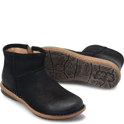 Born Women's Tinley Boots In Black