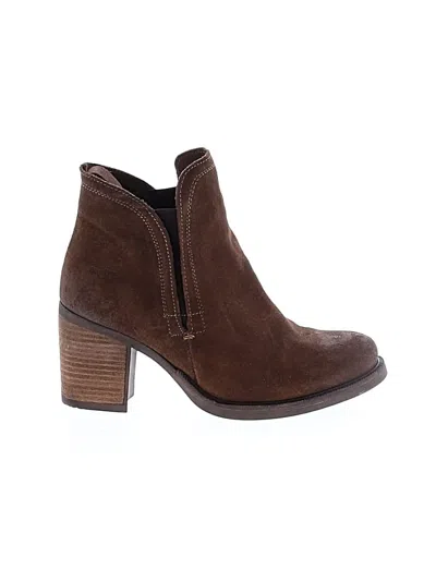 Pre-owned Bos. & Co. Ankle Boots In Brown