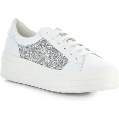 Bos. & Co. Lona Glitter Platform Sneaker In White/plata