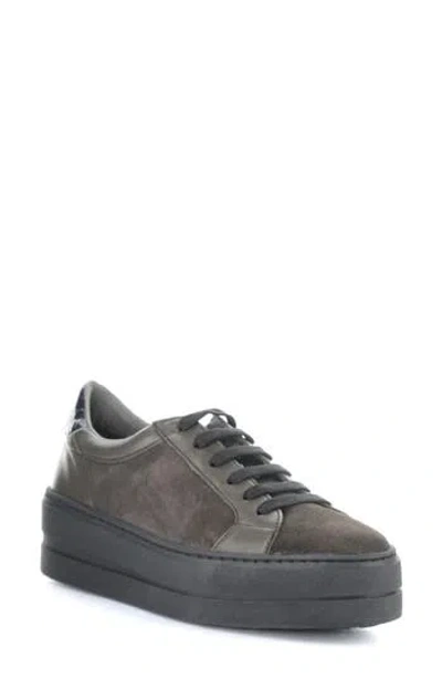 Bos. & Co. Maude Platform Sneaker