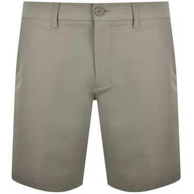 Boss Athleisure Boss Commuter 10.5 Inch Shorts Khaki In Green