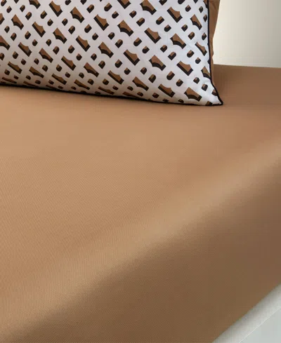BOSS HOME BY HUGO BOSS B MONOGRAM 300 THREAD COUNT COTTON FITTED SHEET, KING