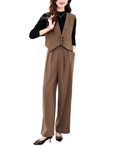Bossy Chic Lionello Salvi 2pc Blazer & Pant Set In Brown