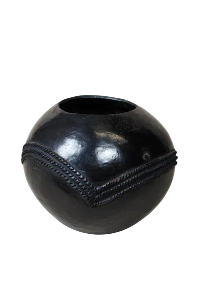 Botanical Boys Black Zulu Pot - One Six Three Six