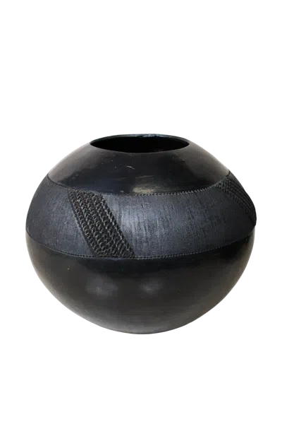 Botanical Boys Black Zulu Pot - Seventeen Five