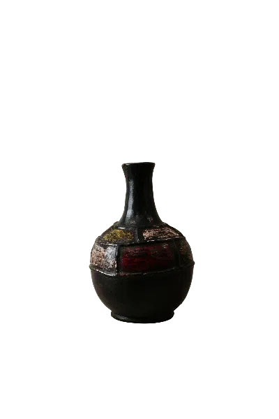Botanical Boys Brown Mangbetu Clay Vase, Tanzania - Fourty One Three
