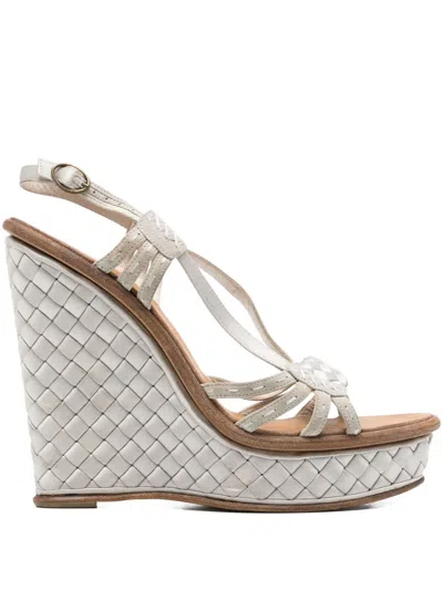 Pre-owned Bottega Veneta 2000 145mm Woven Sandals In Gray