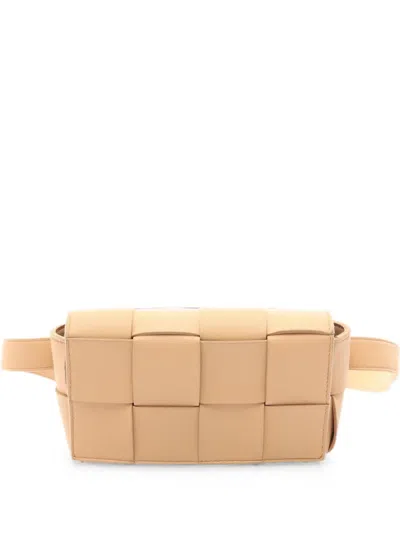 Pre-owned Bottega Veneta 2000s Cassette Intrecciato Belt Bag In Neutral