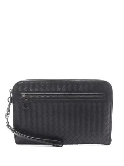 Pre-owned Bottega Veneta 2000s Intrecciato Leather Clutch Bag In Black