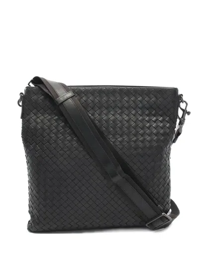 Pre-owned Bottega Veneta 2000s Intrecciato Leather Shoulder Bag In Black