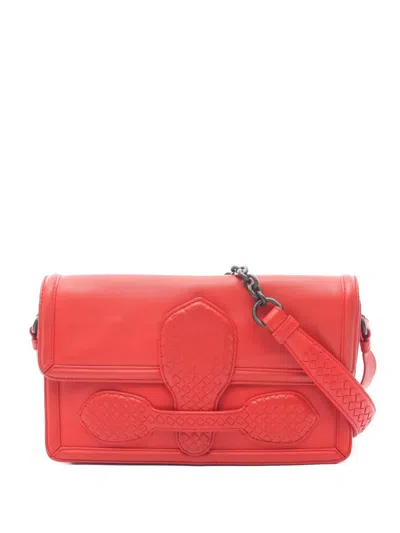 Pre-owned Bottega Veneta 2000s Rialto Cross Body Bag In Red
