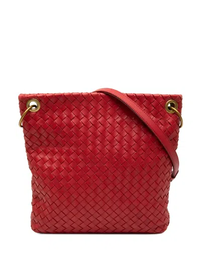 Pre-owned Bottega Veneta 2007 Nappa Intrecciato Crossbody Bag In Red