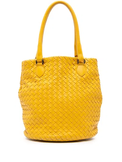 Pre-owned Bottega Veneta 2009 Nappa Intrecciato Bucket Bag In Yellow