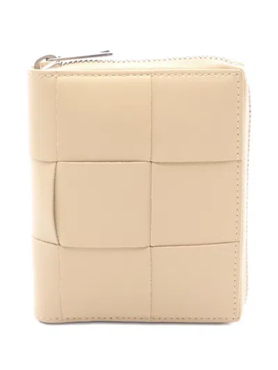 Pre-owned Bottega Veneta 2010s Cassette Leather Wallet In Neutral