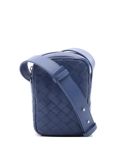 Pre-owned Bottega Veneta 2010s Intrecciato Crossbody Bag In Blue