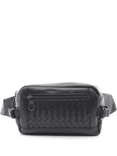 Pre-owned Bottega Veneta 2010s Intrecciato Leather Belt Bag In Black