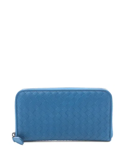 Pre-owned Bottega Veneta 2010s Intrecciato Leather Zip-around Wallet In Blue
