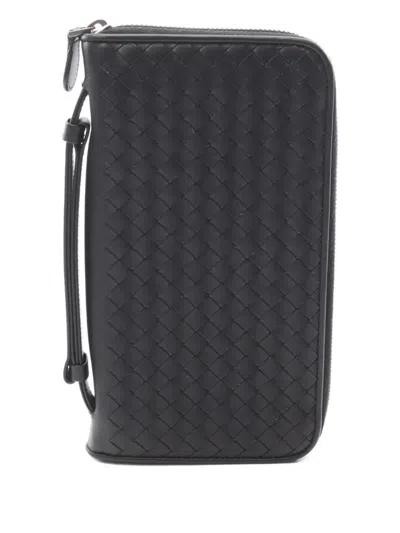 Pre-owned Bottega Veneta 2010s Intrecciato Zipper Wallet In Black