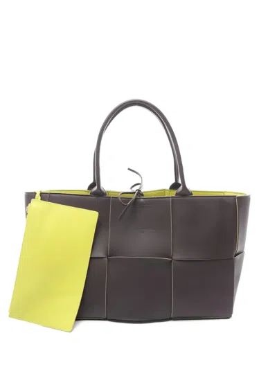 Pre-owned Bottega Veneta 2010s Maxi Arco Leather Tote Bag In Brown