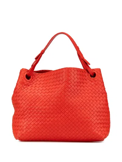 Pre-owned Bottega Veneta 2012-2024 Medium Nappa Intrecciato Garda Tote Bag In Red